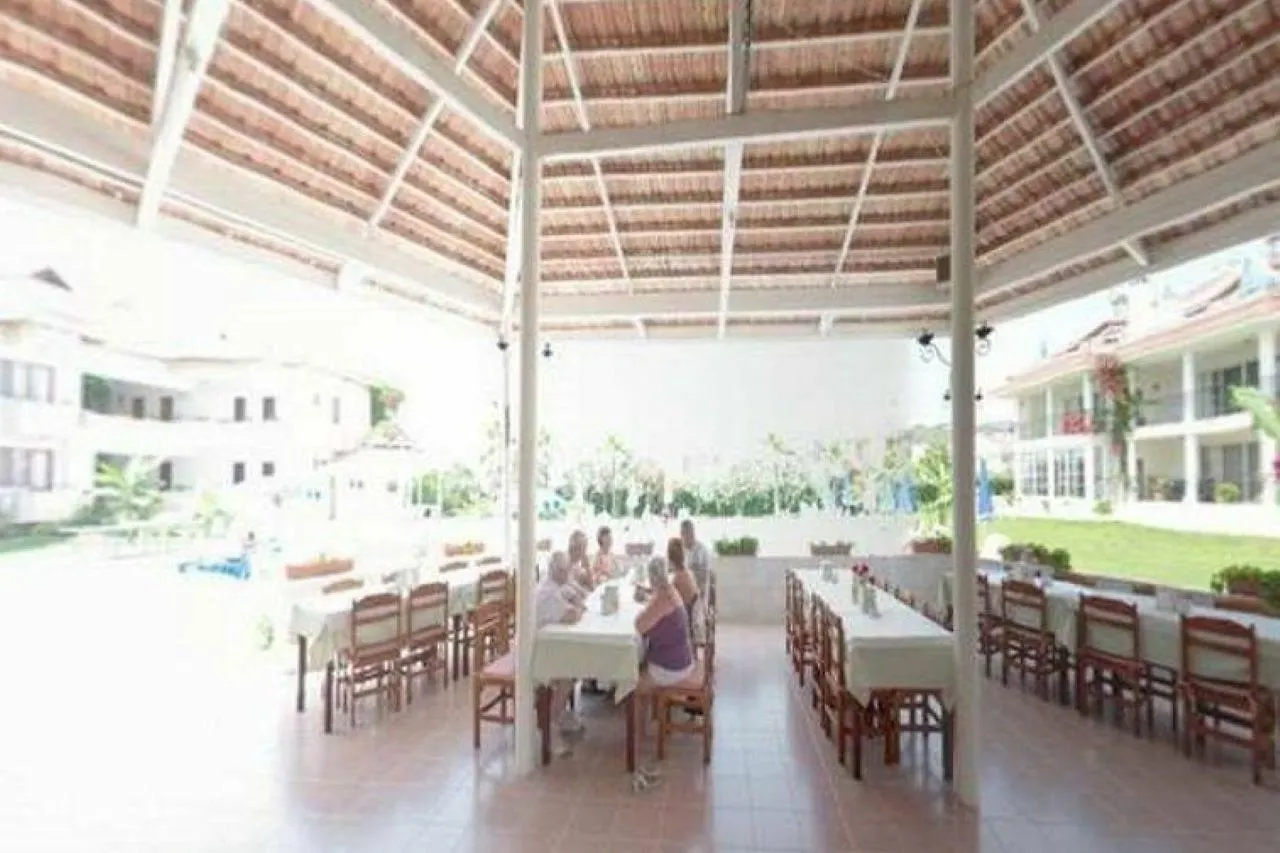 Kaan Hotel Fethiye 2*,  Turquía